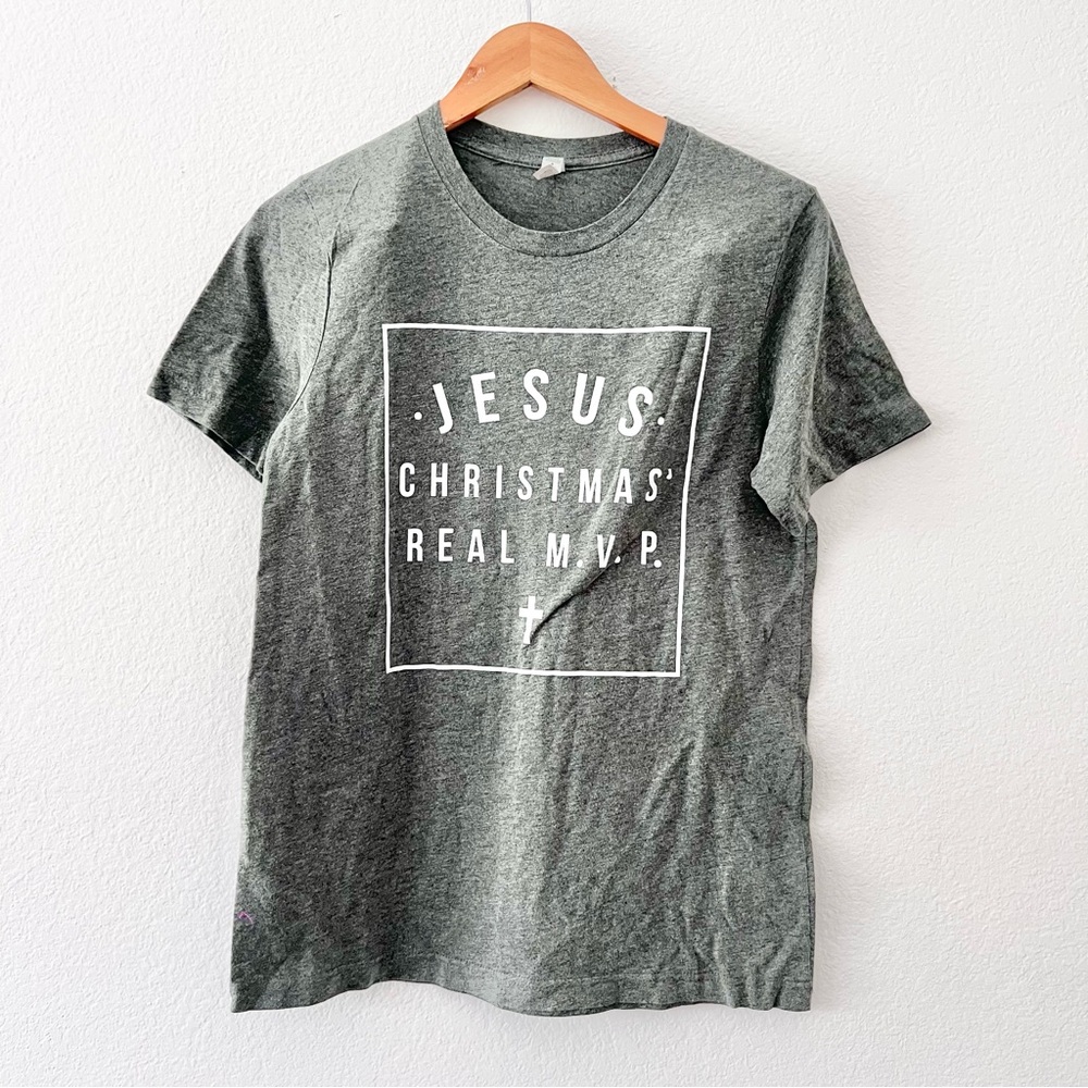 Ruby’s Rubbish Jesus Christmas Graphic Tee Sz M